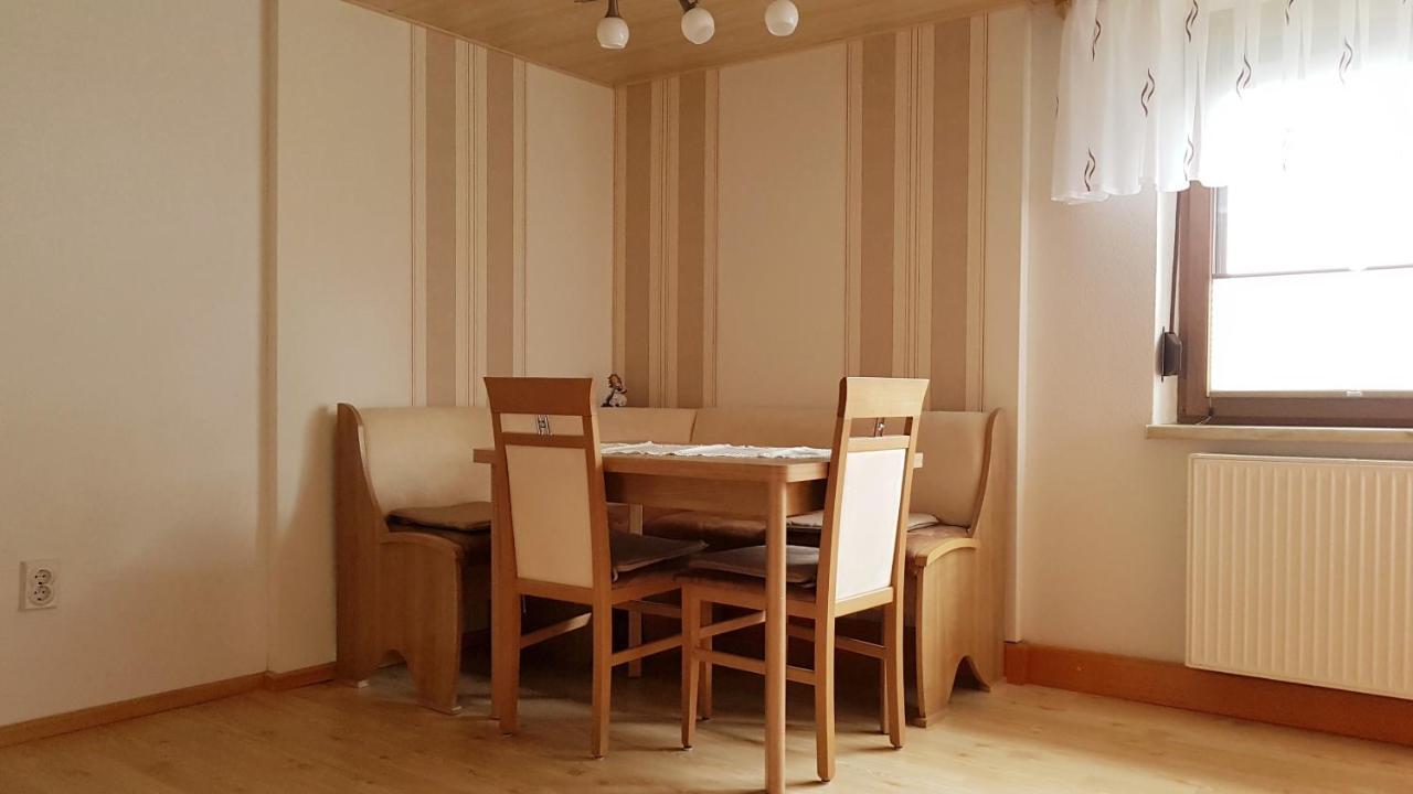 Ferienwohnung Berndt Oberweißbach Exterior foto